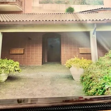 I Gerani: With Mountain Views Holiday home *